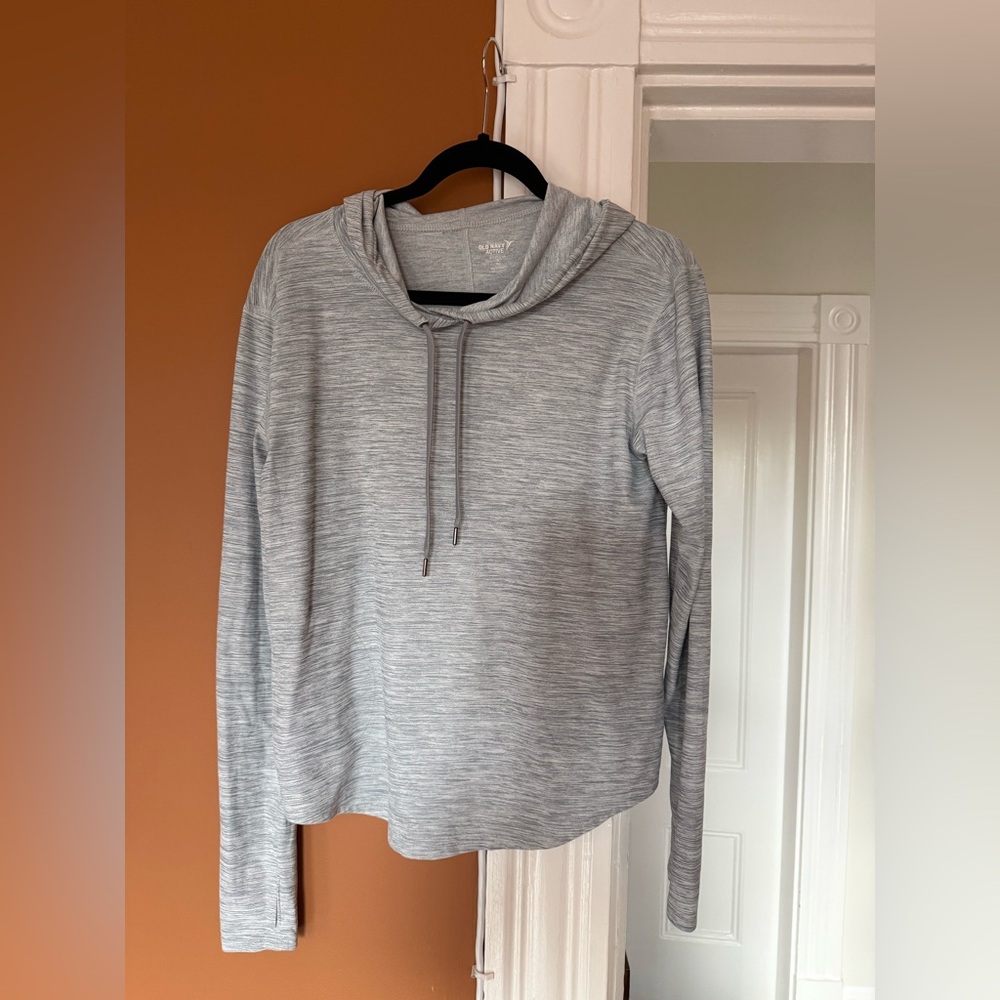 Old Navy “Active Breathe On” Hoodie: Small Tall